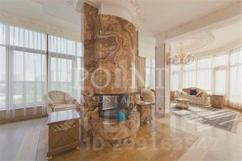 4-комн.кв., 300 м², этаж 7