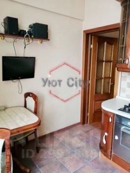 3-комн.кв., 85 м², этаж 4