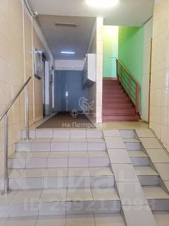 3-комн.кв., 74 м², этаж 1