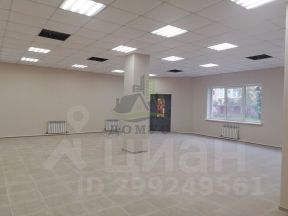 торг. площадь 121 м², этаж 1