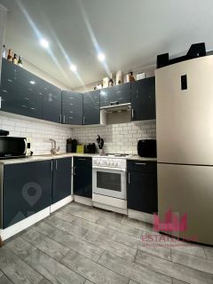 2-комн.кв., 56 м², этаж 3