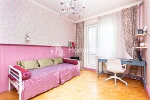 2-комн.кв., 65 м², этаж 2