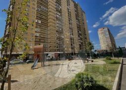 3-комн.кв., 75 м², этаж 10