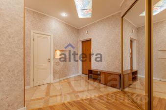 2-комн.кв., 79 м², этаж 4