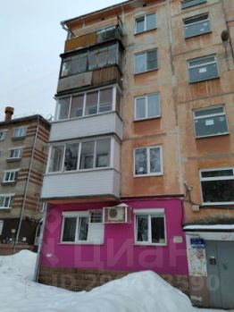 1-комн.кв., 32 м², этаж 3