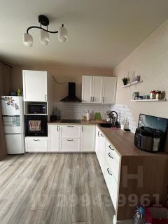 2-комн.кв., 60 м², этаж 18