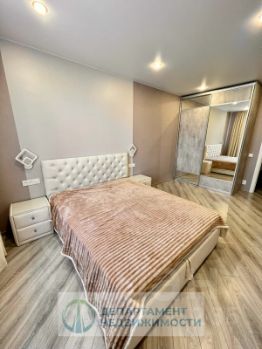 2-комн.кв., 60 м², этаж 17