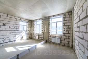 3-комн.кв., 79 м², этаж 1