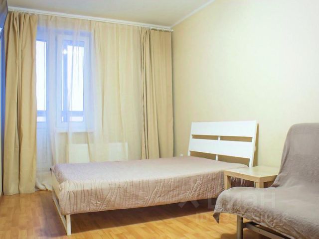 1-комн., 40 м², 1/1 этаж