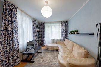 2-комн.кв., 55 м², этаж 3