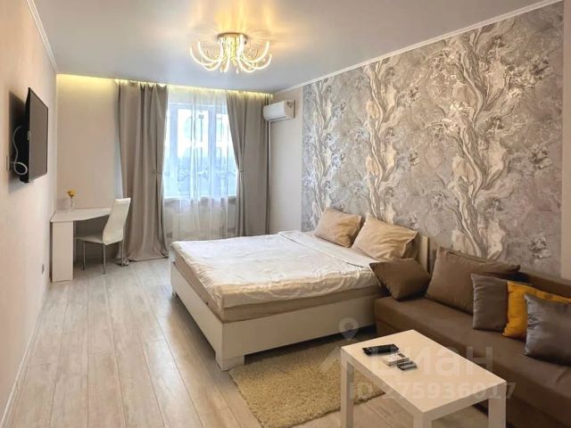 1-комн., 42 м², 14/18 этаж