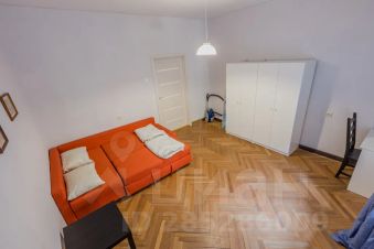 2-комн.кв., 80 м², этаж 1