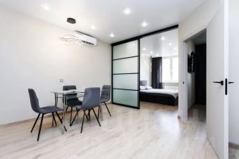 3-комн. кв 95 м2, 22/25 эт