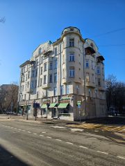 3-комн.кв., 138 м², этаж 5