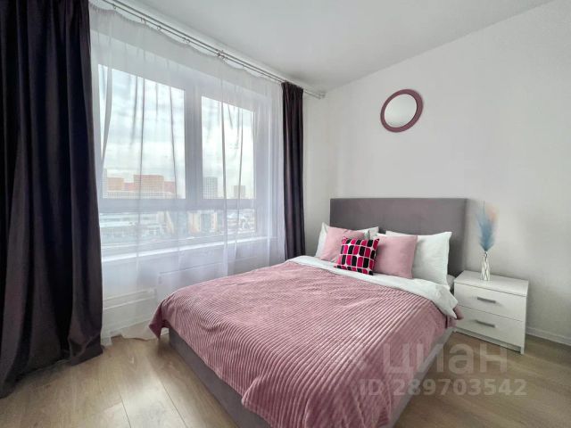 2-комн., 65 м², 9/33 этаж
