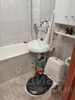 2-комн.кв., 44 м², этаж 4