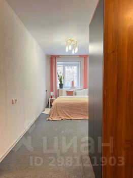 2-комн.кв., 52 м², этаж 1