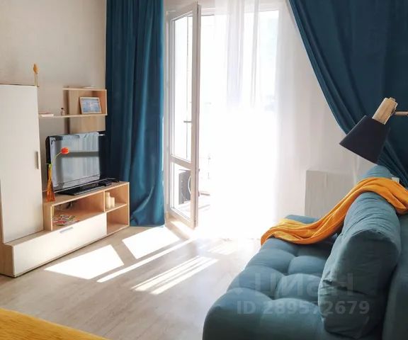1-комн., 35 м², 1/10 этаж