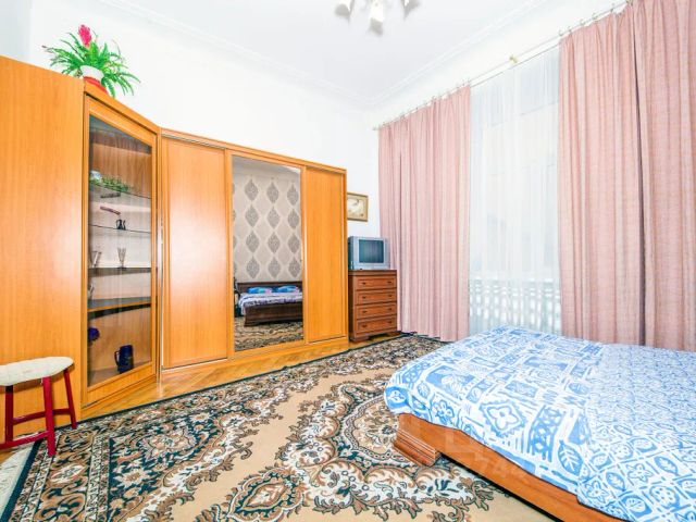 Студия, 30 м², 3/6 этаж