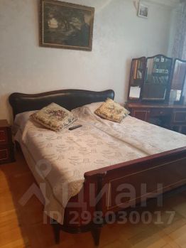 2-комн.кв., 52 м², этаж 4