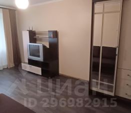 1-комн.кв., 32 м², этаж 3