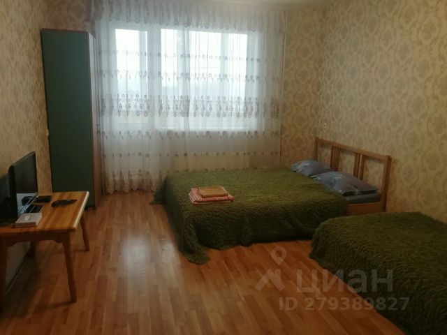 1-комн., 42 м², 4/10 этаж