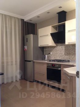 2-комн.кв., 70 м², этаж 2