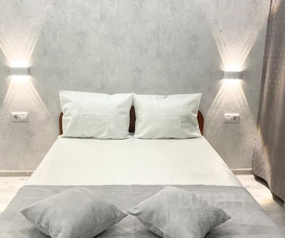 1-комн., 42 м², 1/17 этаж