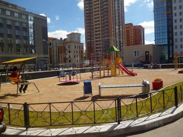 3-комн., 140 м², 10/25 этаж