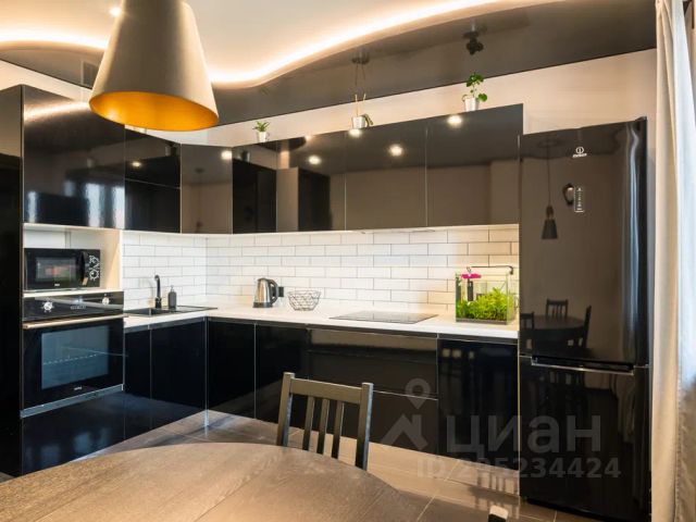 2-комн., 80 м², 17/23 этаж