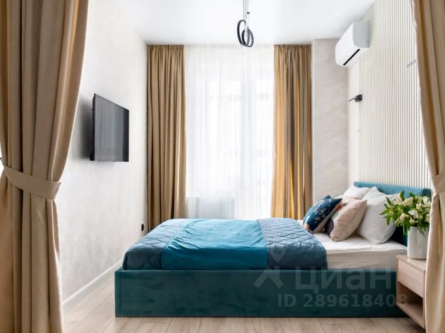 1-комн., 42 м², 8/24 этаж