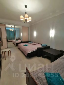 2-комн.кв., 60 м², этаж 18