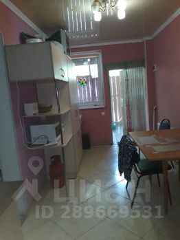 2-комн.кв., 60 м², этаж 1