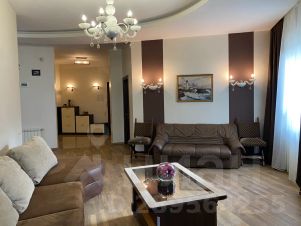 4-комн.кв., 160 м², этаж 1