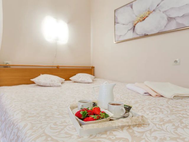 1-комн., 42 м², 12/16 этаж