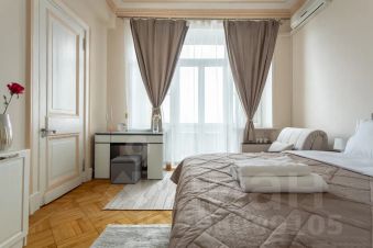 2-комн.кв., 75 м², этаж 18