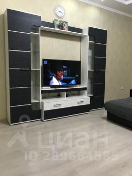 2-комн.кв., 70 м², этаж 3