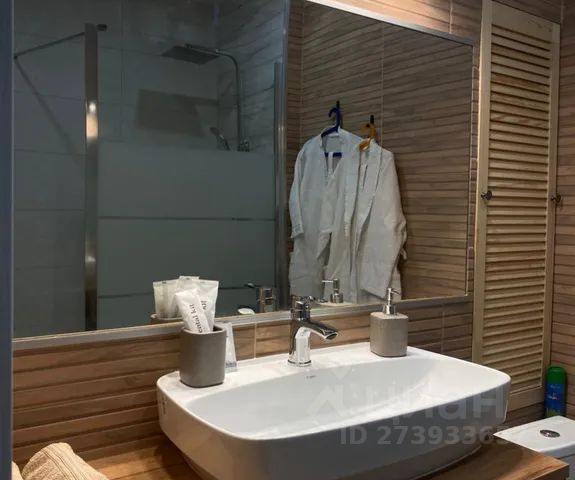 1-комн., 42 м², 22/24 этаж