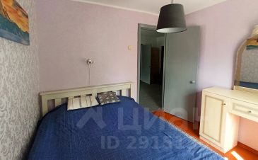 2-комн.кв., 42 м², этаж 3