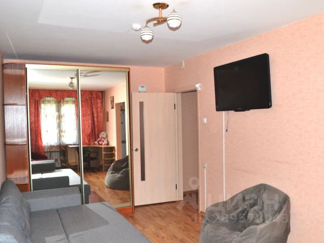 1-комн., 32 м², 1/10 этаж