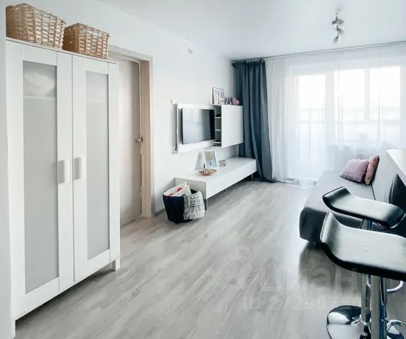 1-комн., 43 м², 2/10 этаж