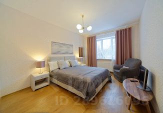 2-комн. кв 63 м2, 2/5 эт