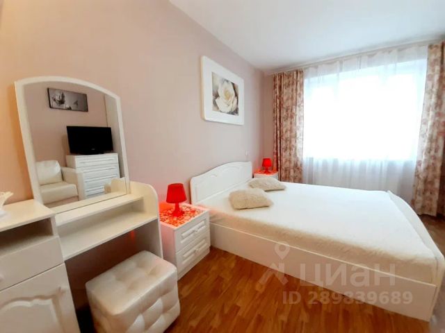 1-комн., 42 м², 8/17 этаж