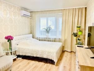 1-комн.кв., 42 м², этаж 4