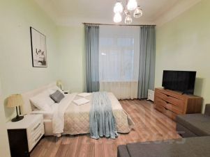 3-комн.кв., 95 м², этаж 2