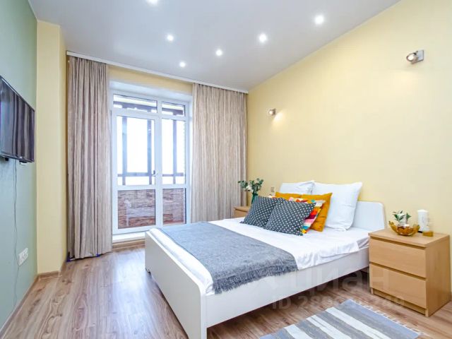 2-комн., 44 м², 21/24 этаж