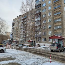 2-комн.кв., 45 м², этаж 3