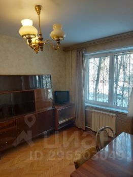 2-комн.кв., 48 м², этаж 1