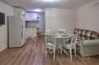 2-комн.кв., 70 м², этаж 2