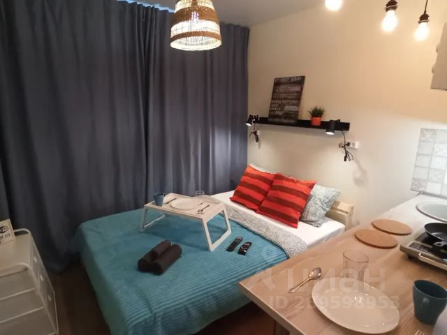 Студия, 18 м², 1/5 этаж